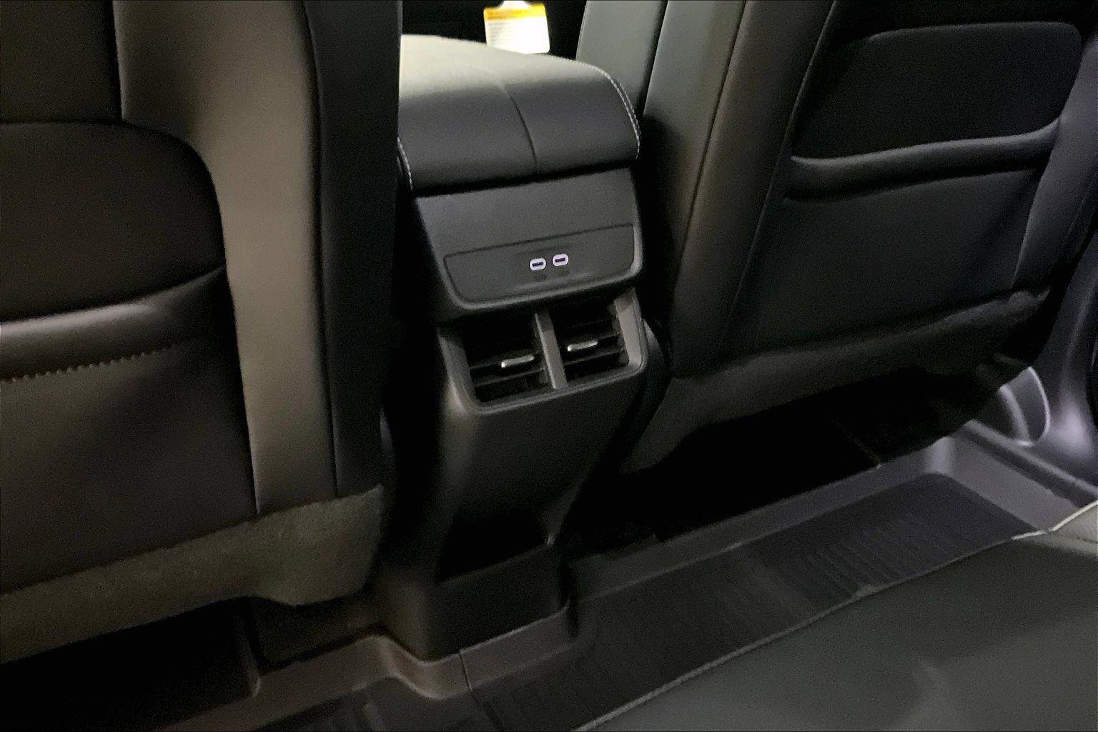 New 2026 GMC Terrain Elevation w/ Elevation Premium Package image 15