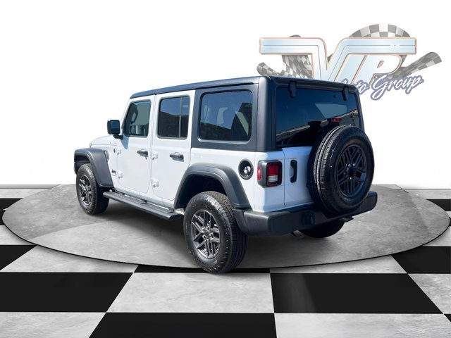 Used 2026 Jeep Wrangler Unlimited Sport AWD/4WD image 5
