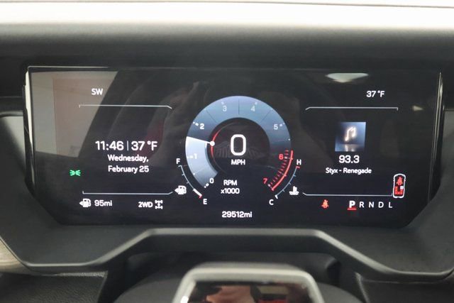 Used 2024 GMC Acadia Denali w/ Super Cruise Package image 13