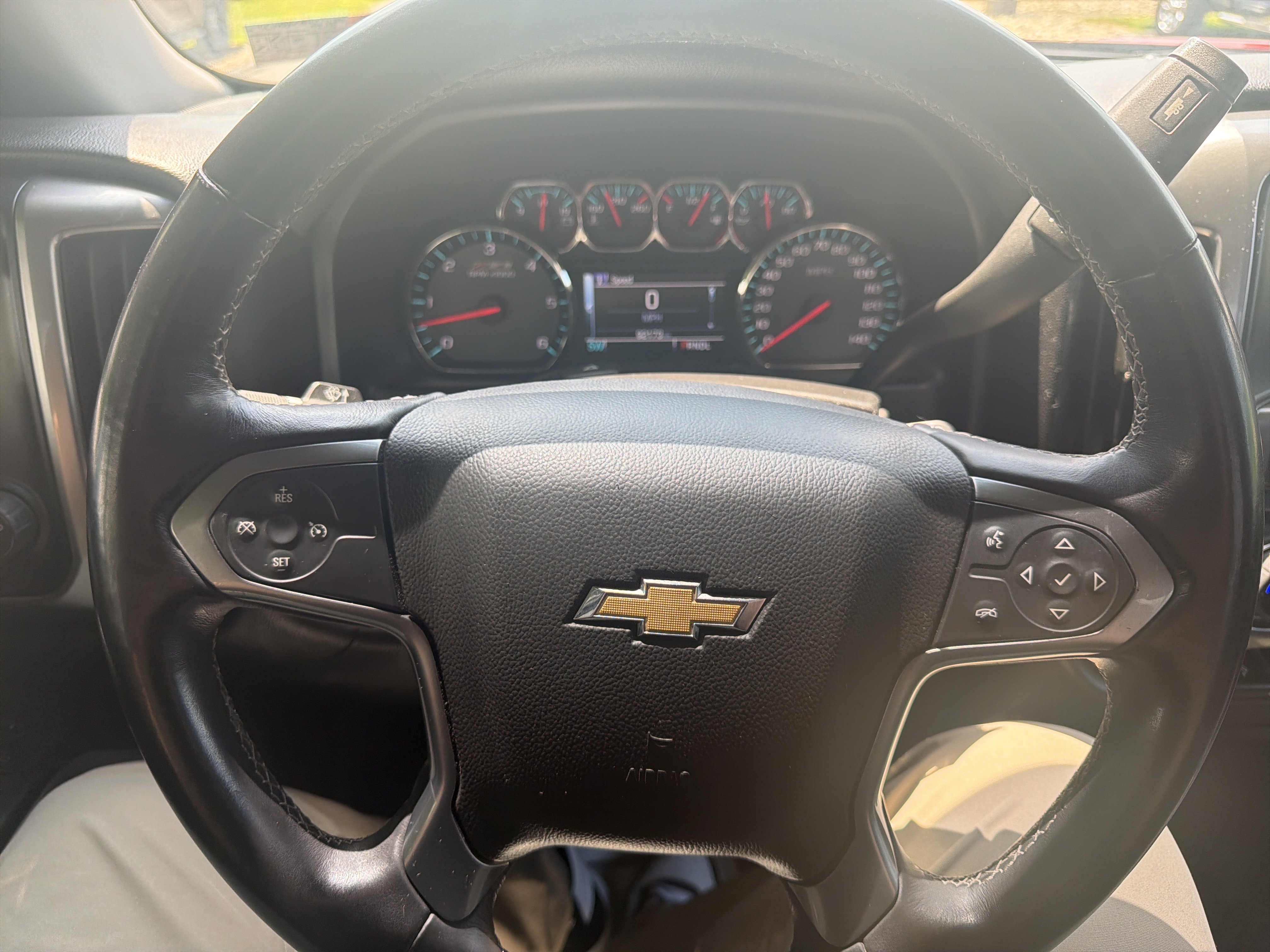 Used 2017 Chevrolet Silverado 1500 LT w/ All Star Edition AWD/4WD image 17