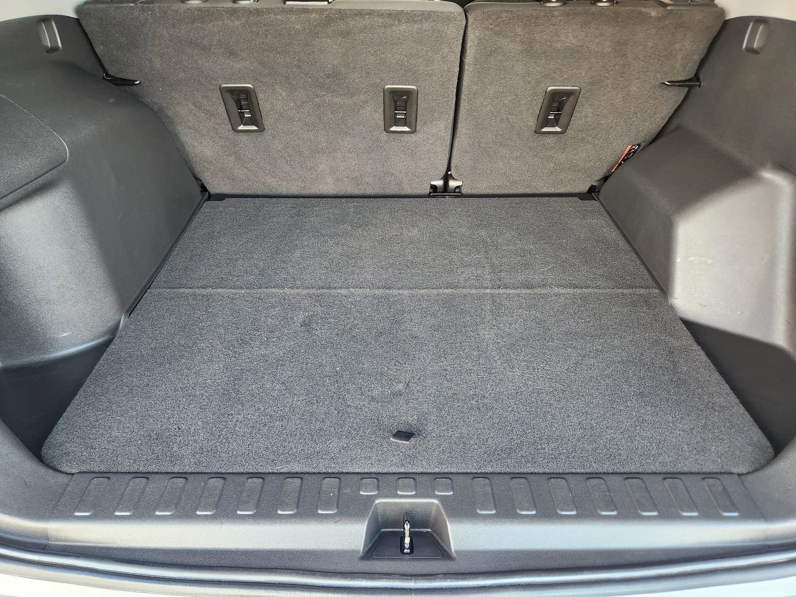 Used 2022 GMC Terrain SLE w/ Driver Convenience Package image 36