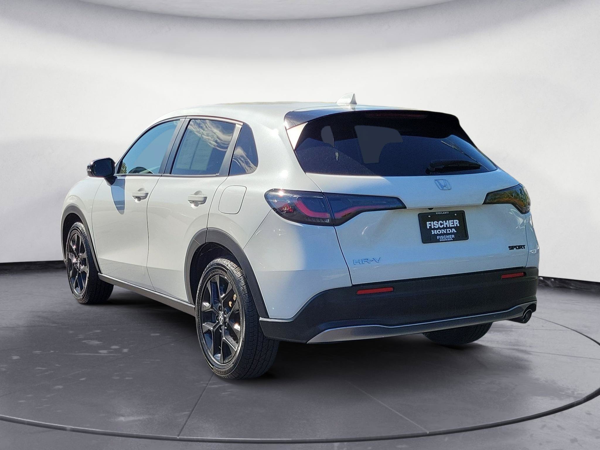 Used 2024 Honda HR-V Sport image 4