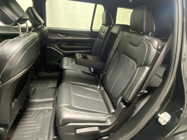 Used 2023 Jeep Grand Cherokee L Overland AWD/4WD image 13