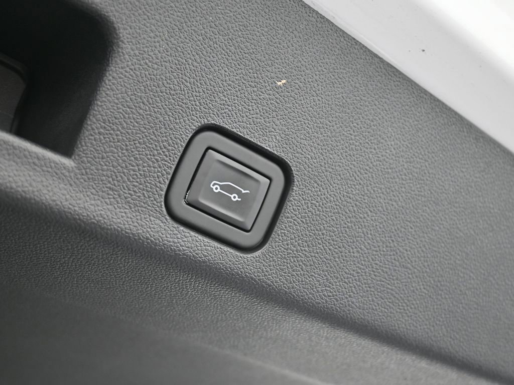 Used 2024 Chevrolet Traverse Z71 w/ Enhanced Driving Package image 49