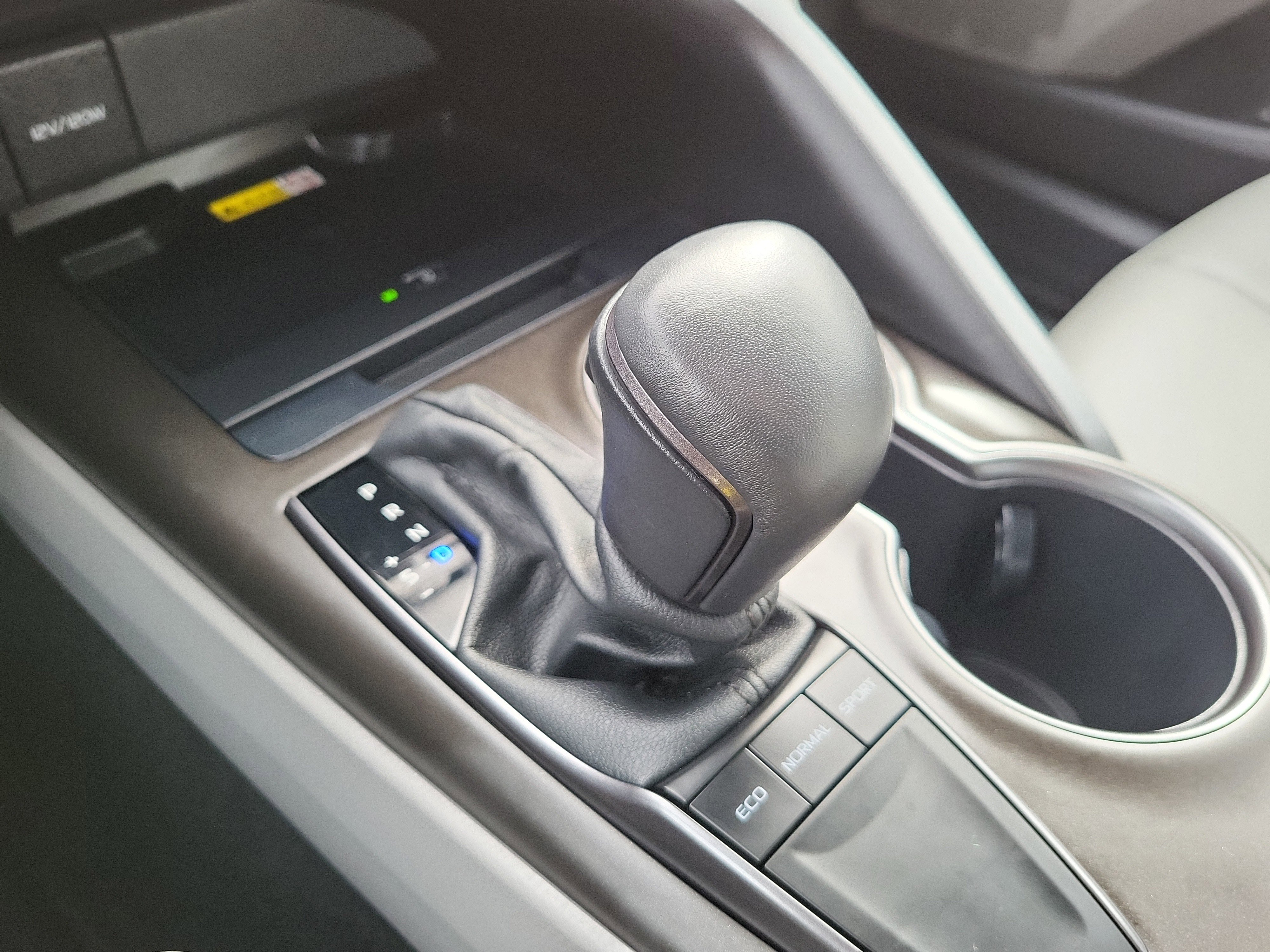 Used 2023 Toyota Camry SE w/ Audio Upgrade Package image 23