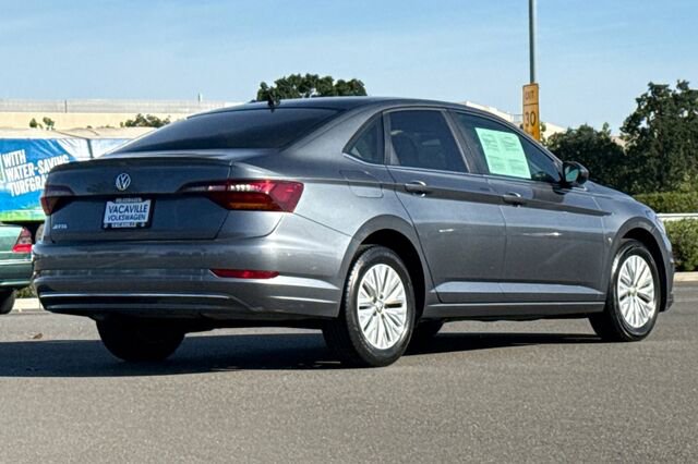 Used 2019 Volkswagen Jetta S w/ Driver Assistance Package FWD image 4