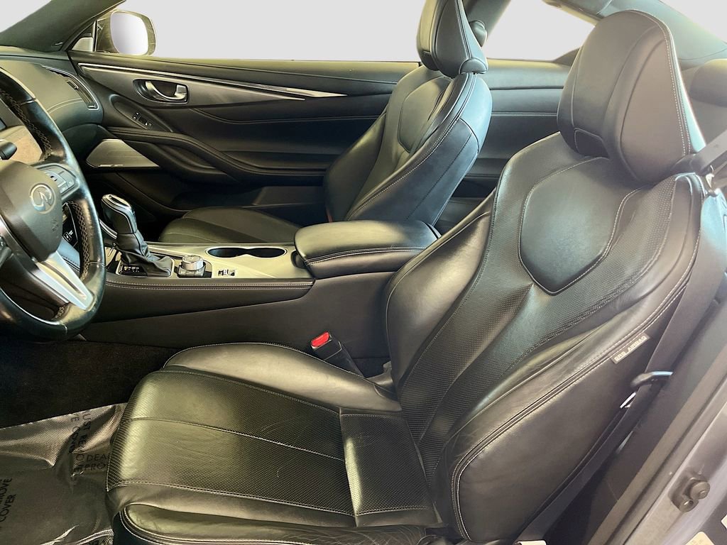 Used 2019 INFINITI Q60 3.0t Luxe w/ Essential Package image 22
