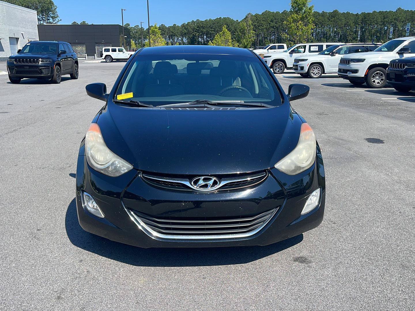 Used 2013 Hyundai Elantra GLS w/ Preferred Pkg FWD image 2