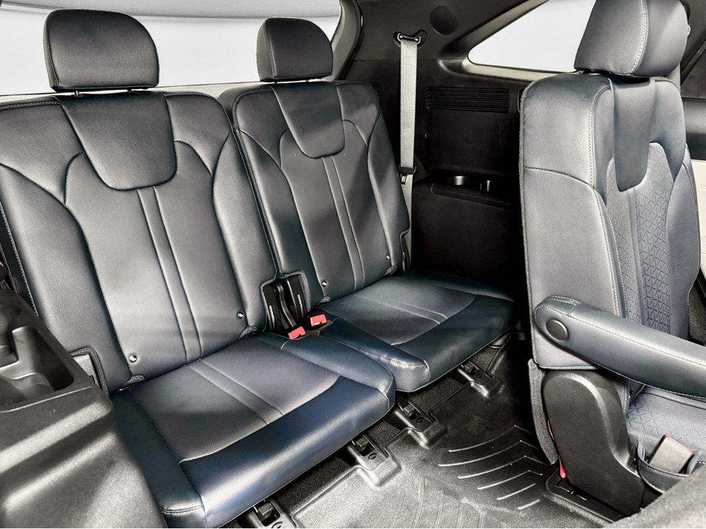 Used 2023 Kia Sorento SX Prestige image 22