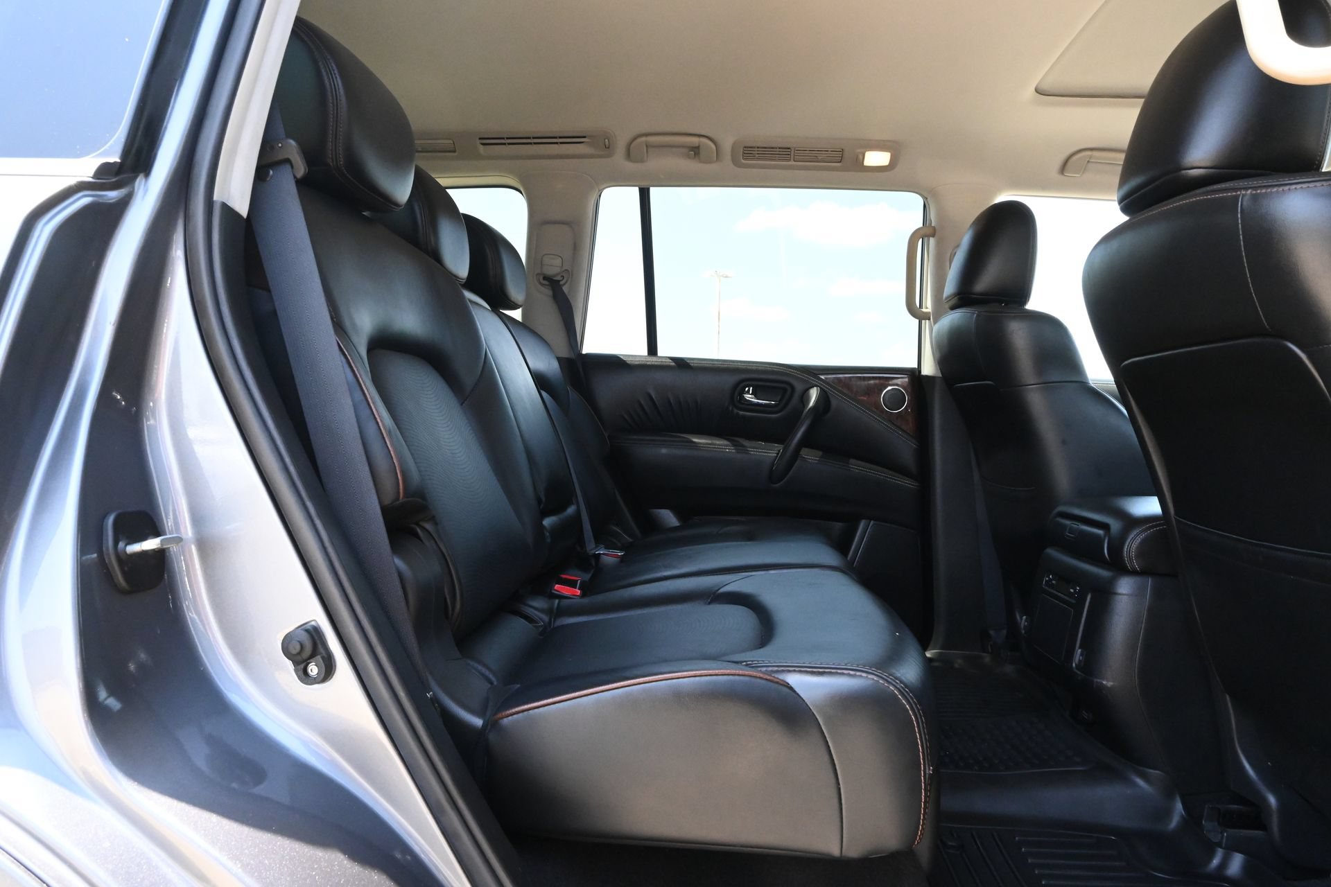 Used 2019 Nissan Armada SL w/ Premium Package RWD image 24