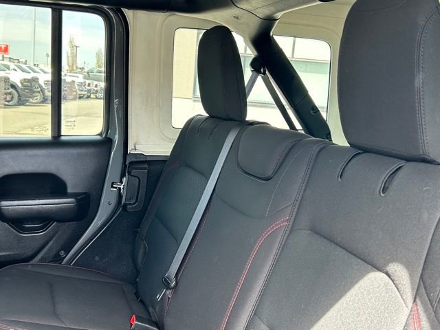 Used 2022 Jeep Wrangler Unlimited Rubicon w/ LED Lighting Group image 14