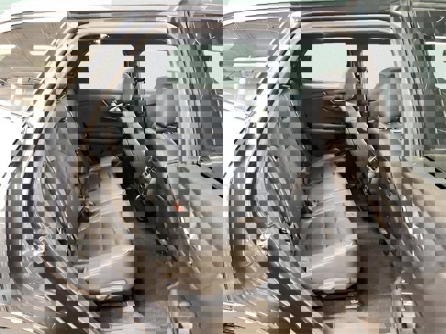 Certified 2022 Chevrolet Blazer Premier w/ Enhanced Convenience Package image 7