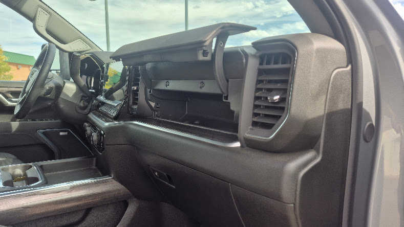 Used 2026 Chevrolet Silverado 2500 LTZ w/ Trail Boss Package AWD/4WD image 26