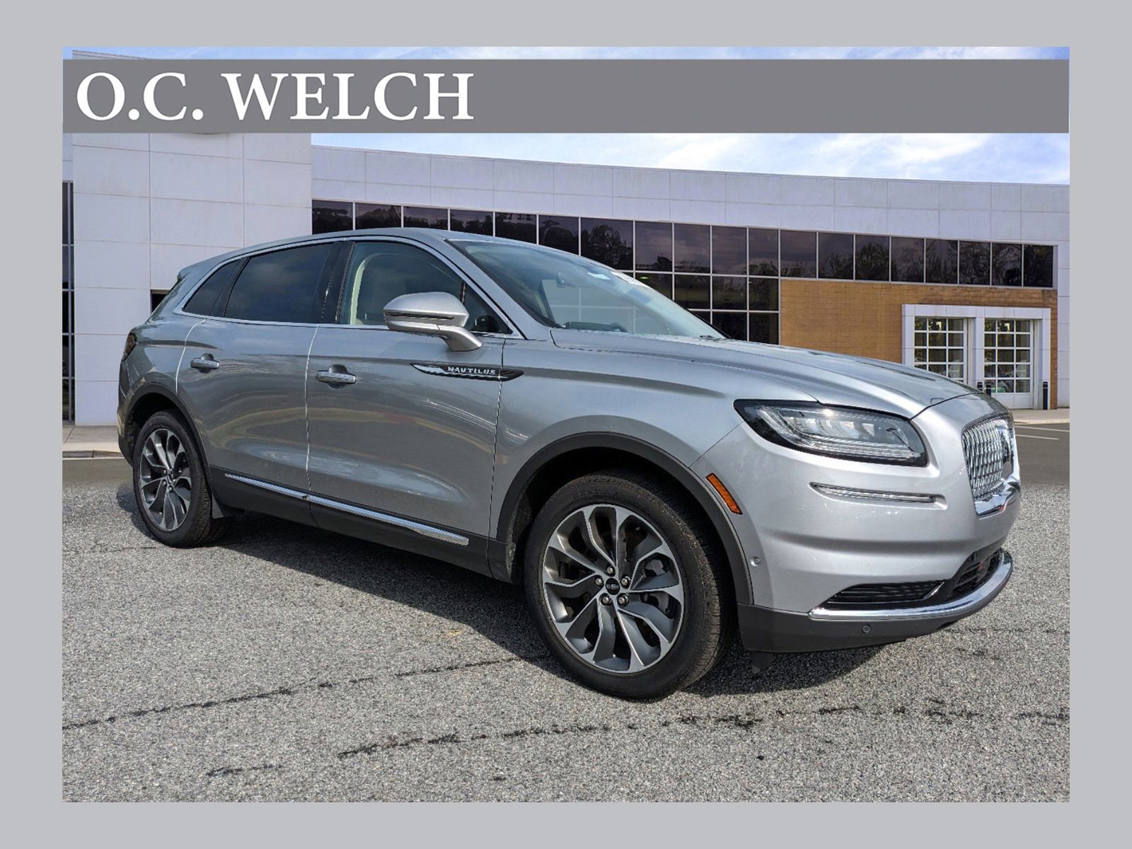 Certified 2023 Lincoln Nautilus Reserve w/ Equipment Group 201A image 1