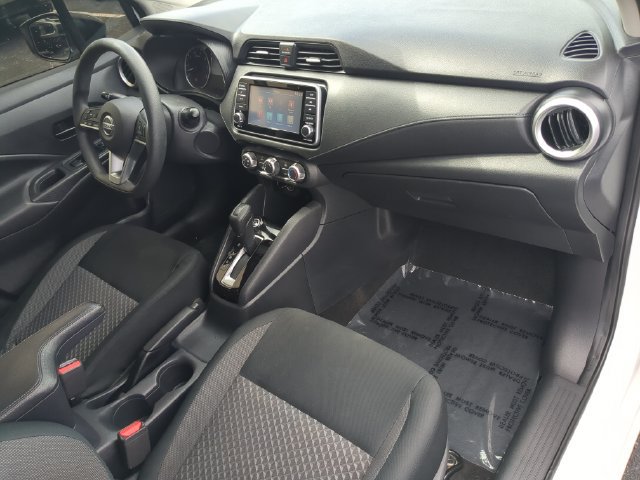 Used 2020 Nissan Versa S FWD image 13
