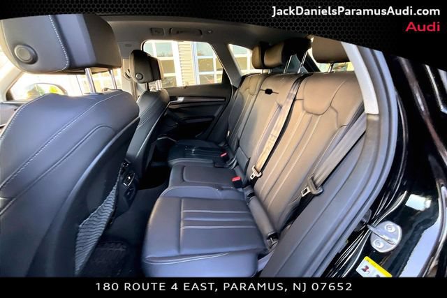 Used 2023 Audi Q5 2.0T Premium Plus w/ Premium Plus Package AWD/4WD image 18