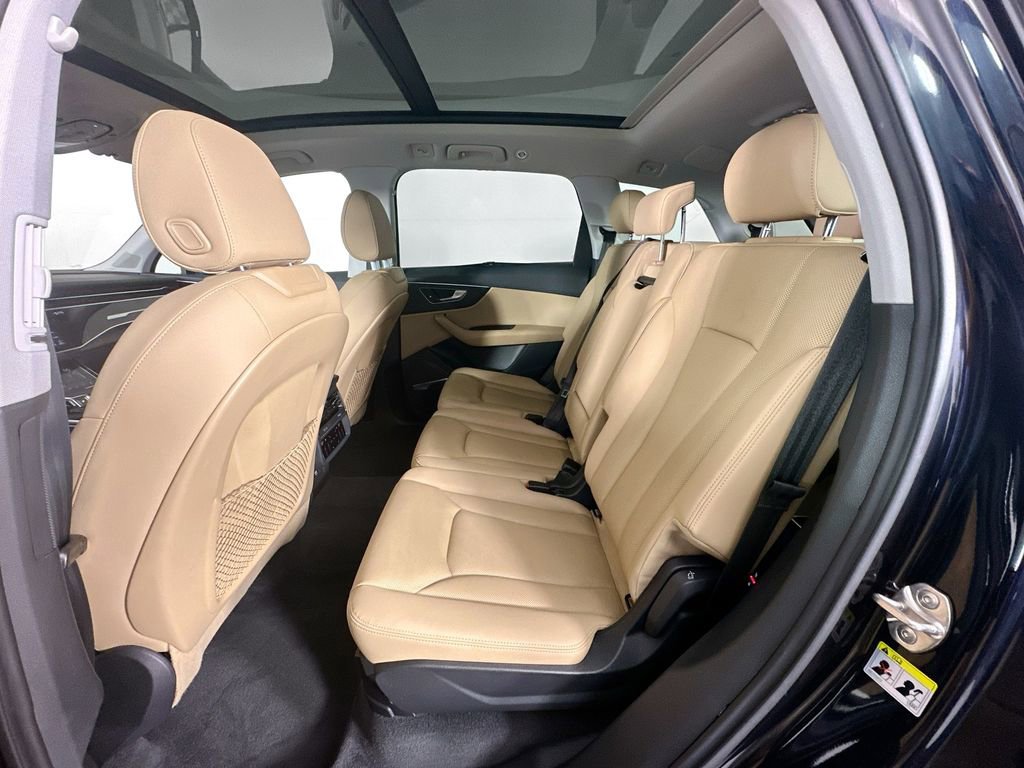 Used 2020 Audi Q7 3.0T Premium Plus image 25