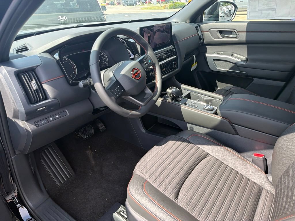New 2026 Nissan Pathfinder Rock Creek AWD/4WD image 12