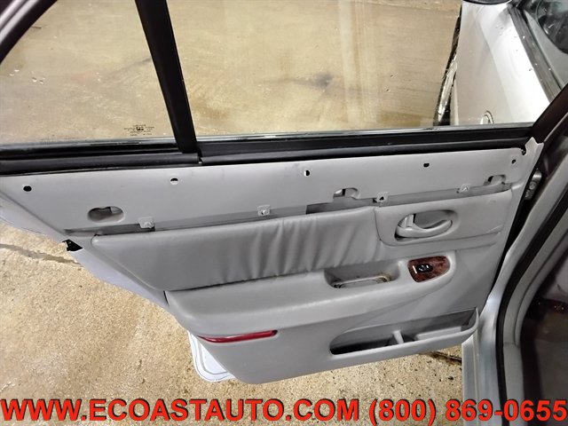 Used 2005 Buick Century Custom FWD image 17