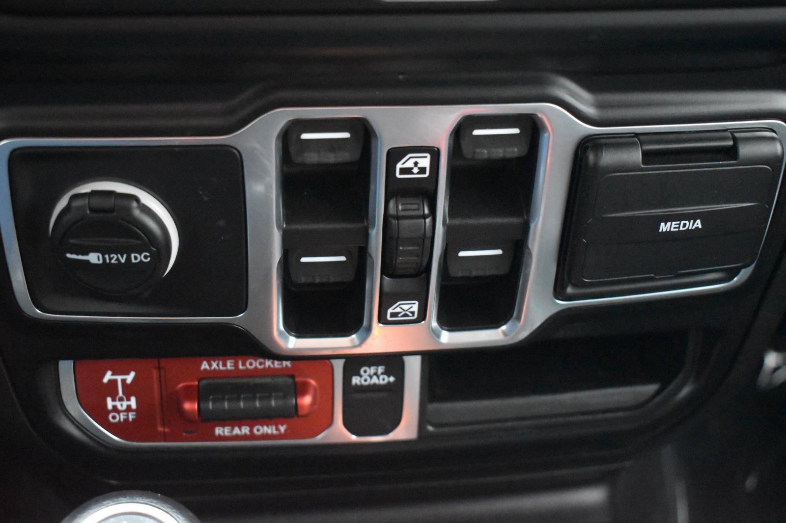 Used 2021 Jeep Gladiator Mojave image 10