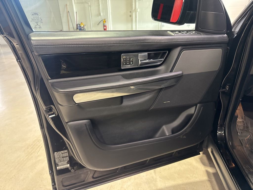 Used 2013 Land Rover Range Rover Sport HSE LUX w/ Luxury Interior Pkg AWD/4WD image 33