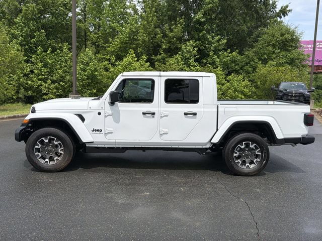 New 2026 Jeep Gladiator Sport AWD/4WD image 10