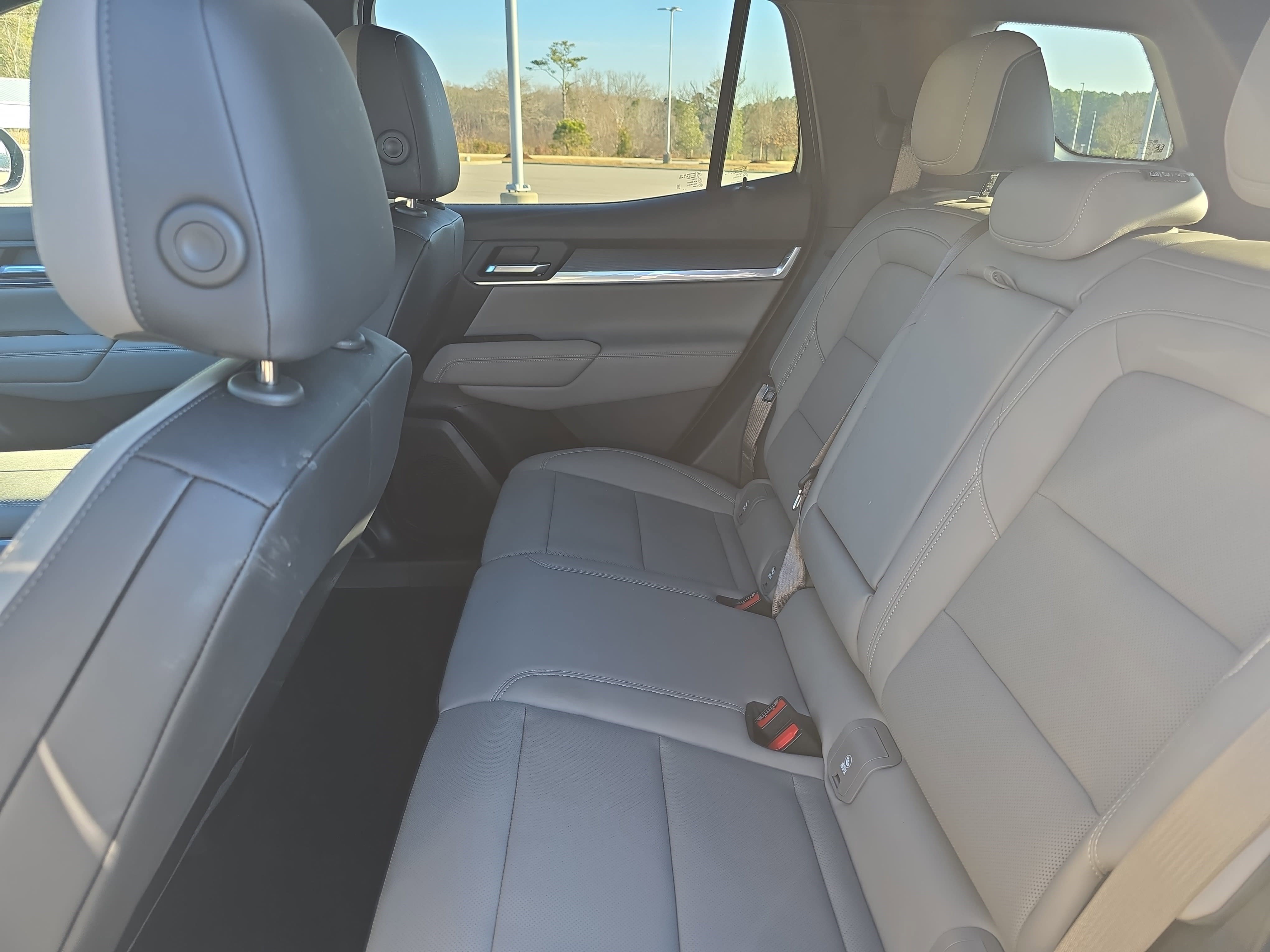 Used 2026 GMC Terrain Elevation w/ Elevation Premium Package image 14