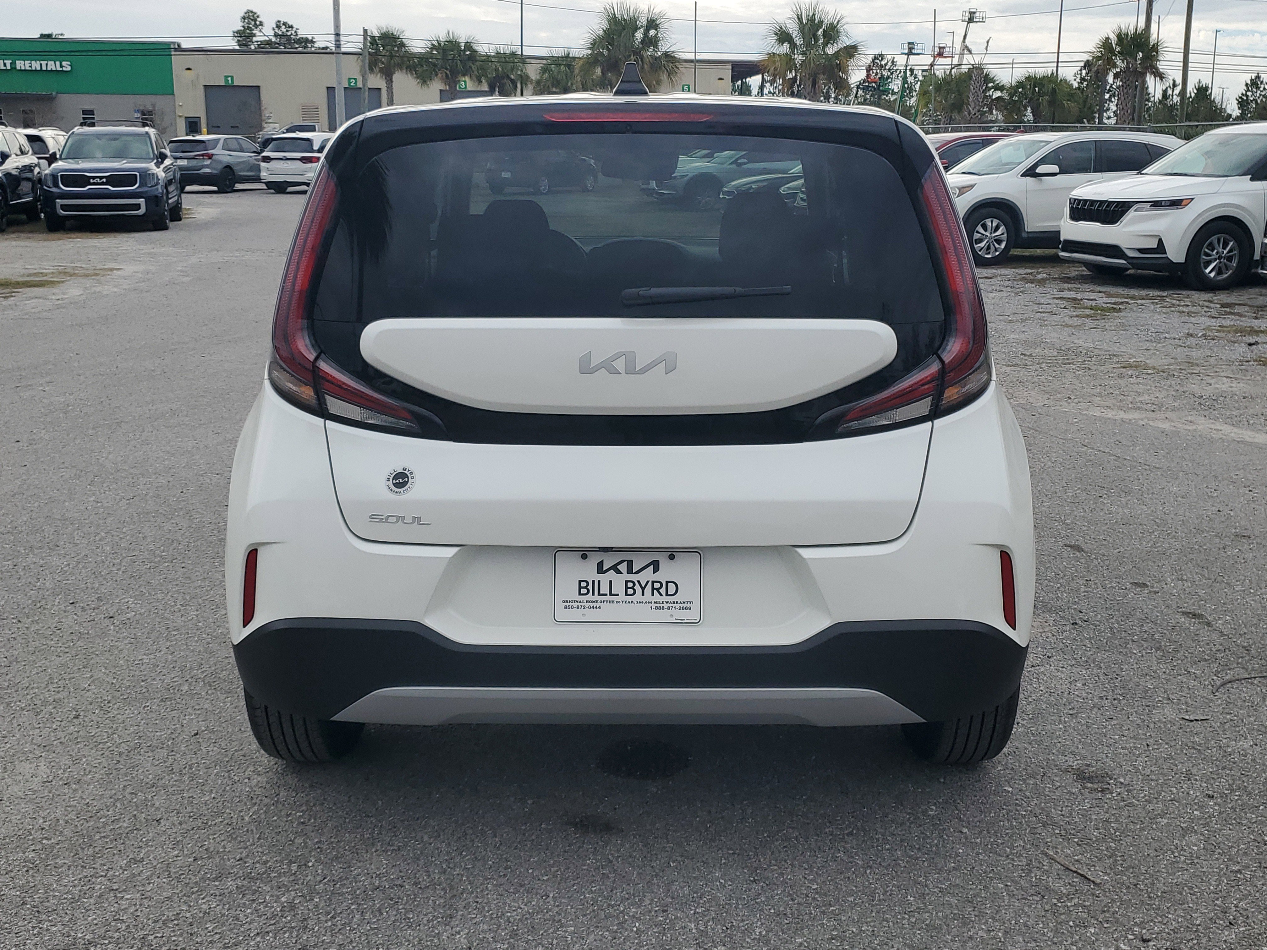 Used 2025 Kia Soul LX image 5