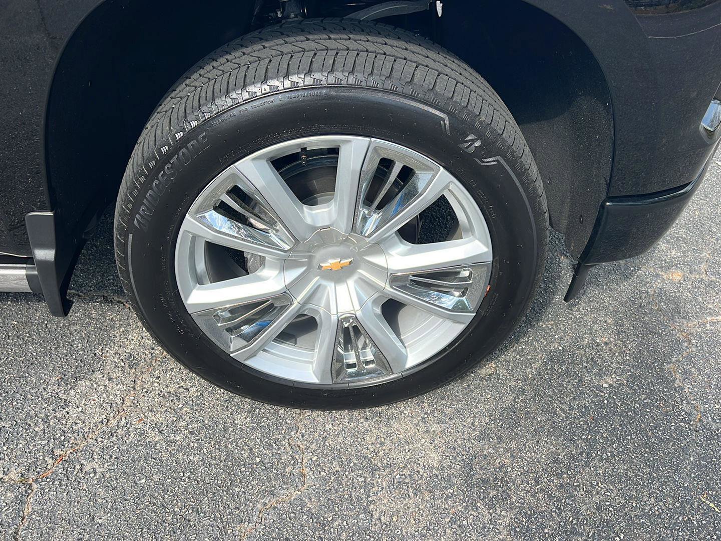 Used 2024 Chevrolet Silverado 1500 High Country w/ High Country Premium Package image 42