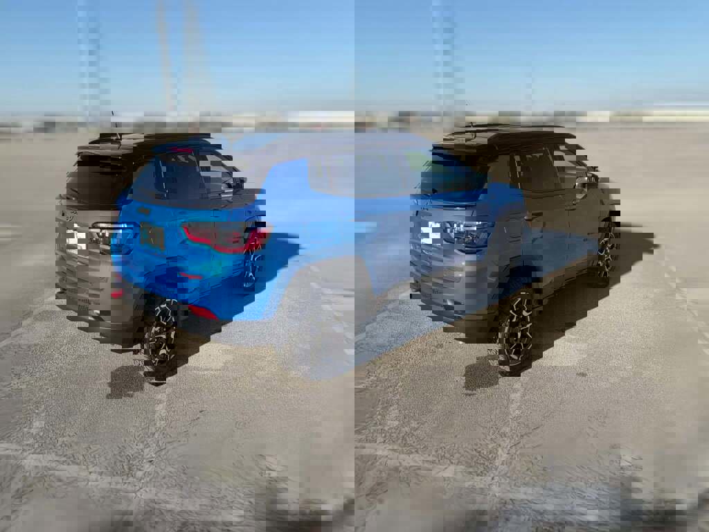 New 2026 Jeep Compass Trailhawk image 12