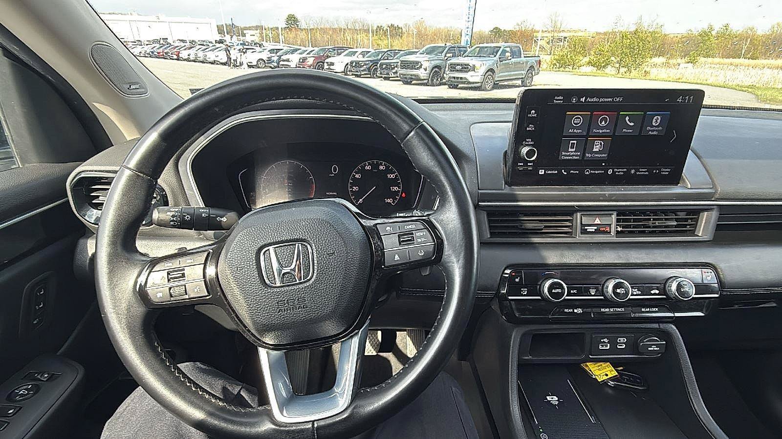 Certified 2025 Honda Pilot Touring image 27