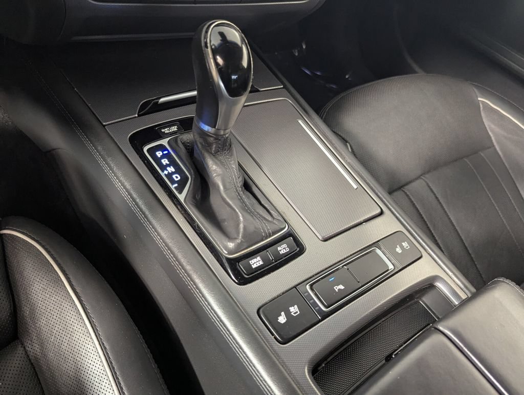 Used 2015 Hyundai Genesis 5.0 RWD image 21