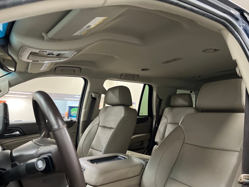 Used 2017 GMC Yukon SLT w/ HD Trailering Package RWD image 24