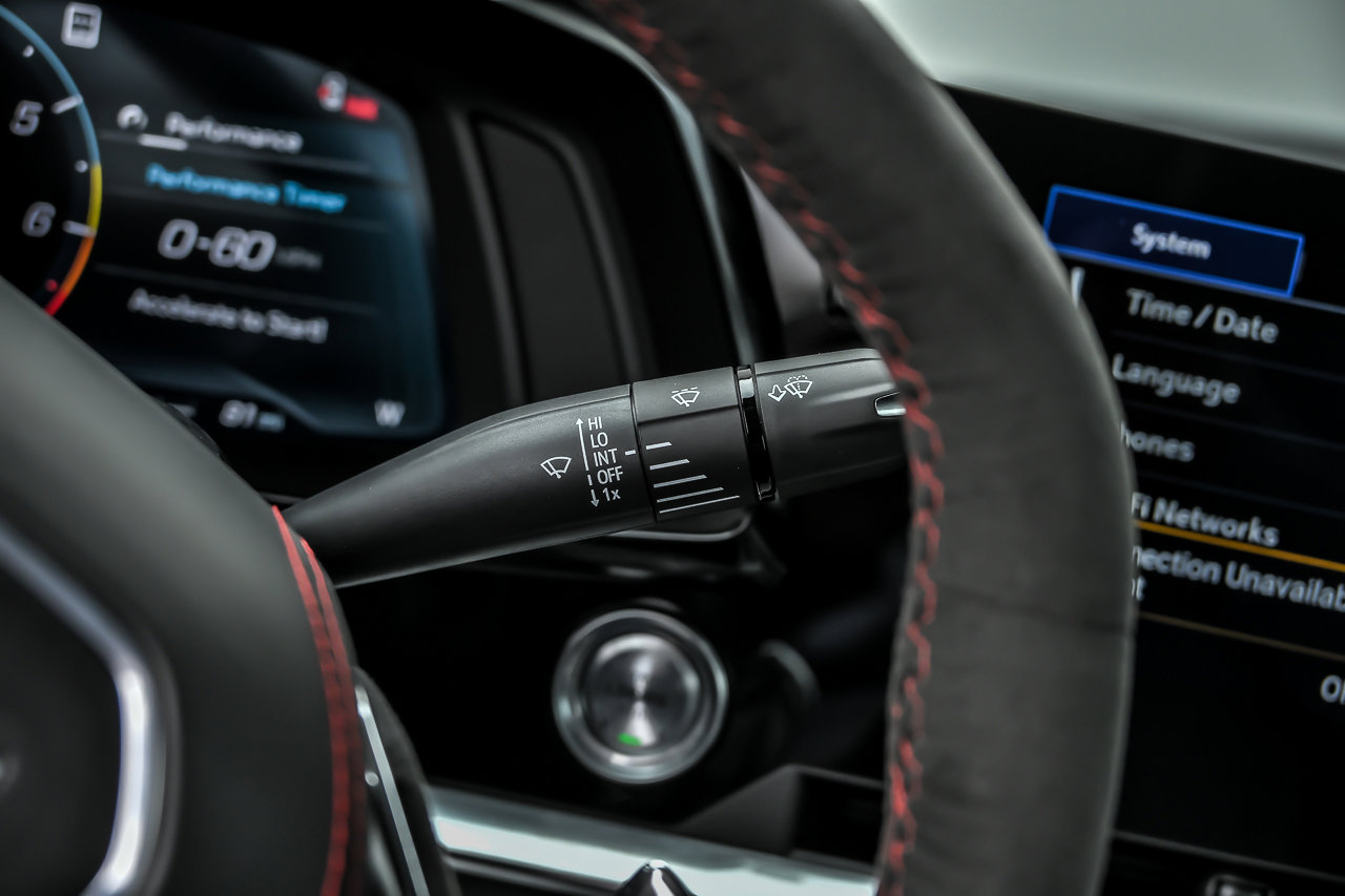 Used 2023 Chevrolet Corvette Stingray Premium Conv w/ Z51 Performance Package image 38