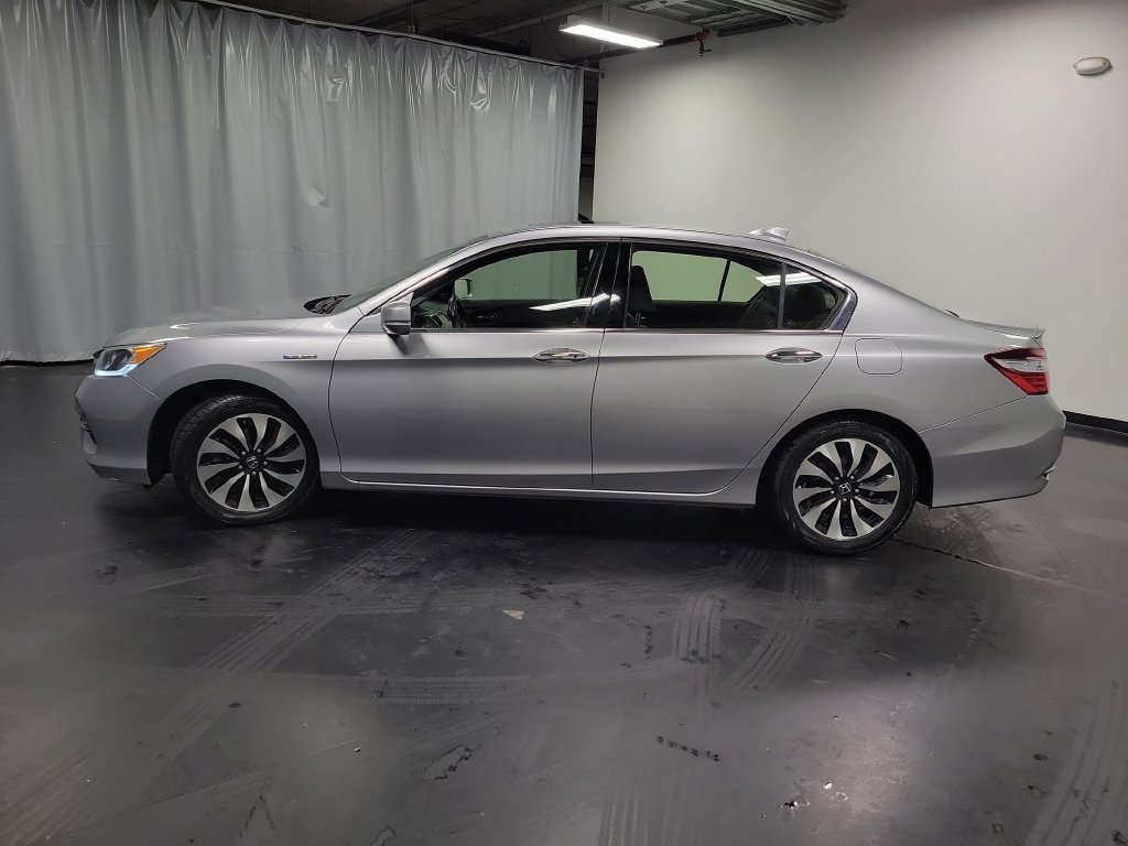 Used 2017 Honda Accord EX-L image 5