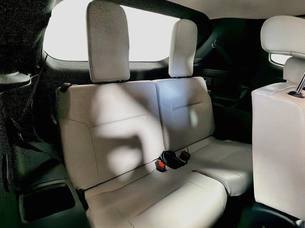 Used 2022 Mitsubishi Outlander SEL AWD/4WD image 28