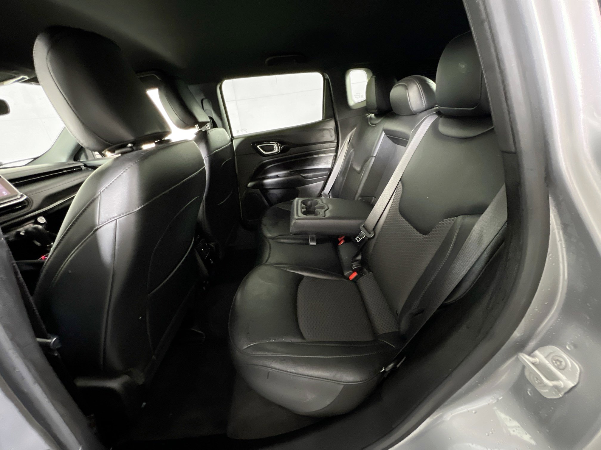 Used 2022 Jeep Compass Altitude w/ Convenience Group image 23