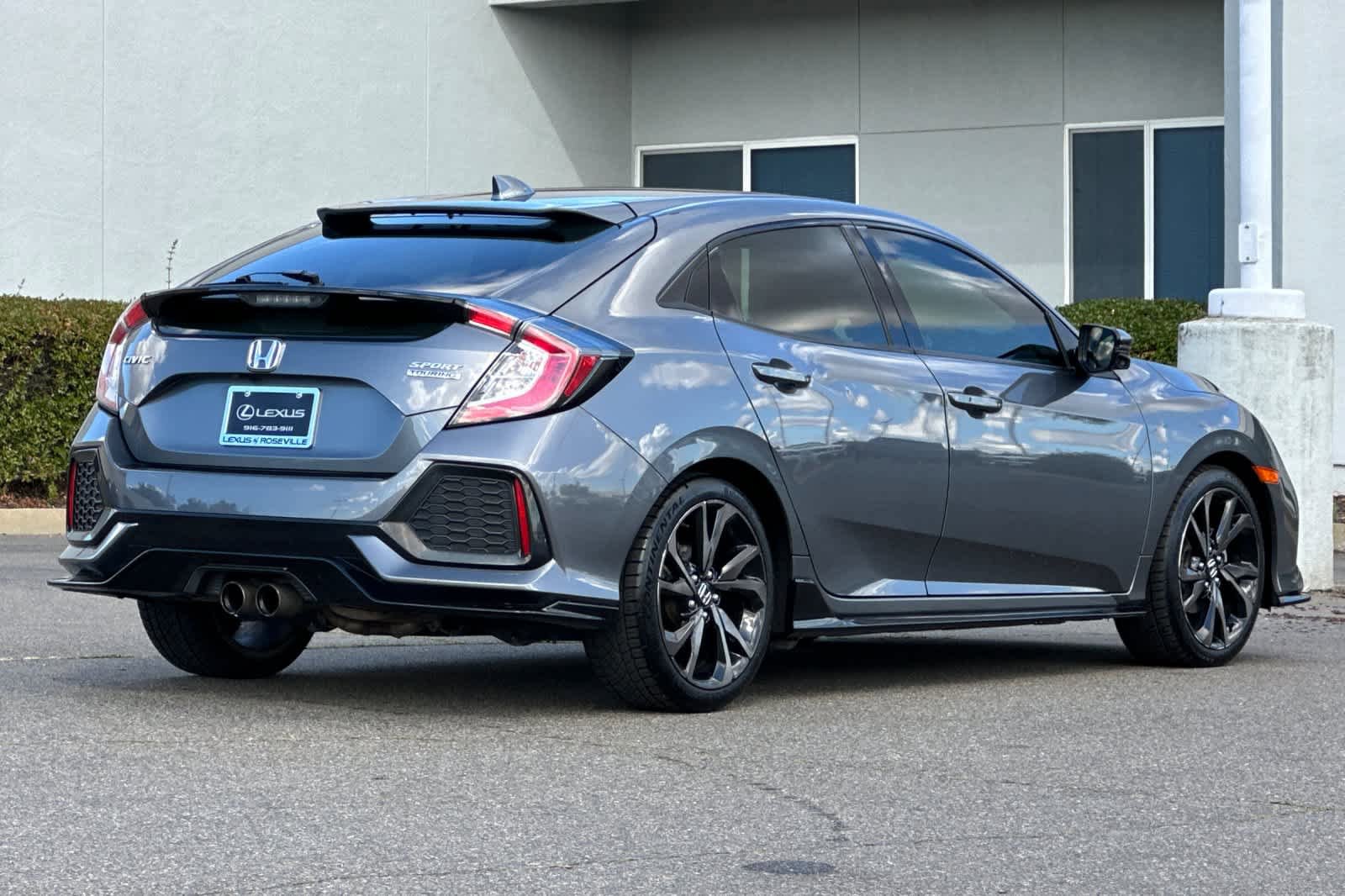 Used 2019 Honda Civic Sport Touring image 2