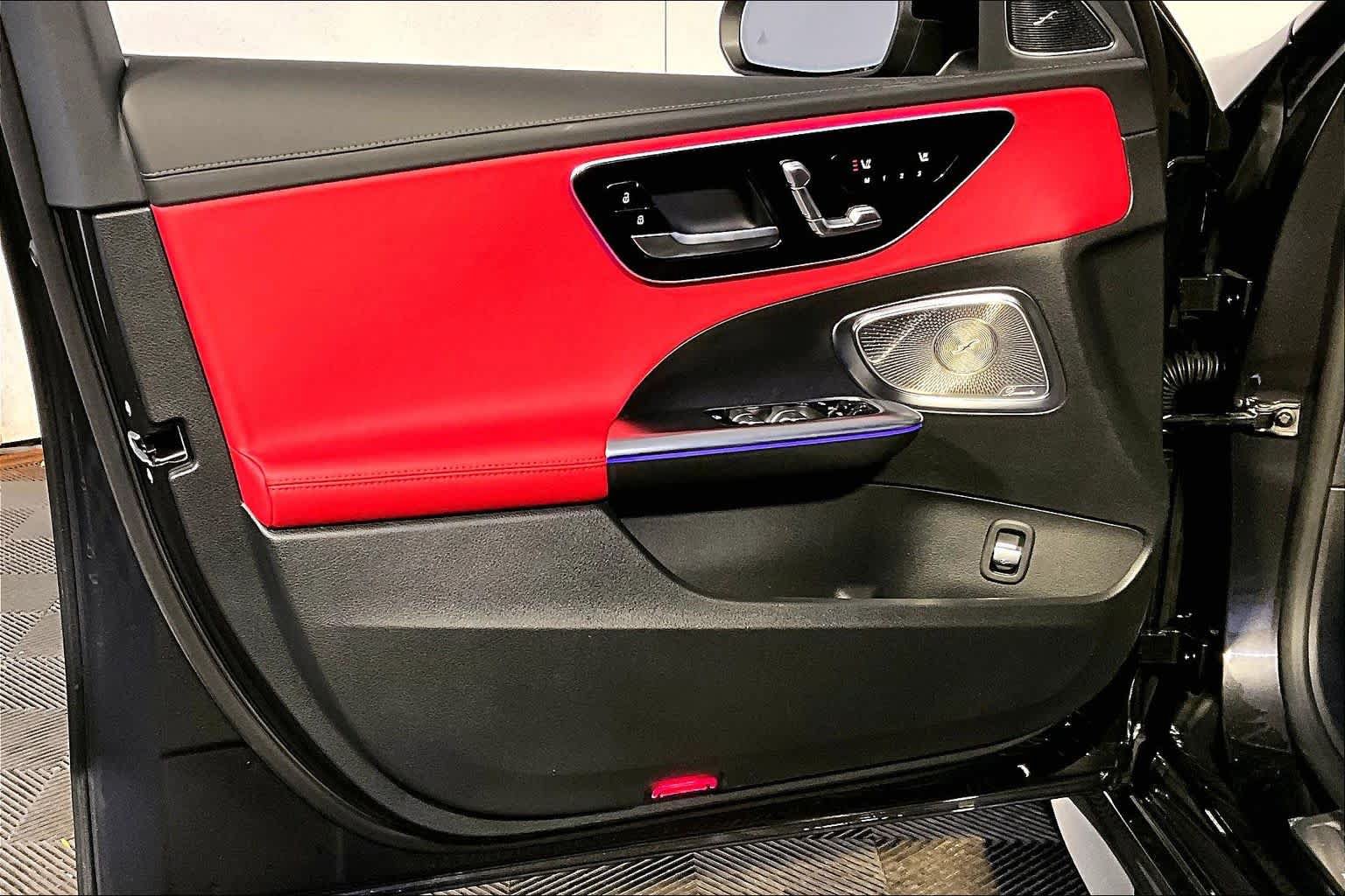 New 2026 Mercedes-Benz C 43 AMG 4MATIC Sedan image 11