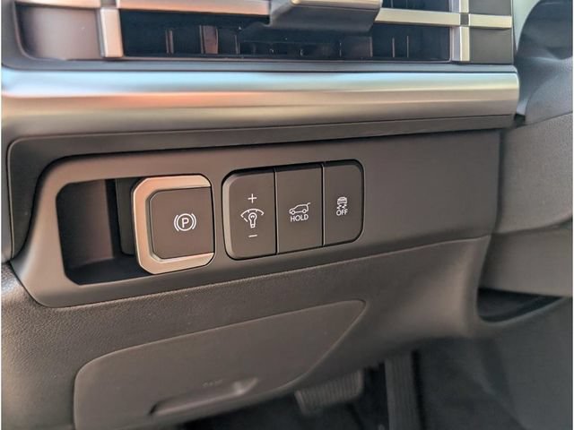 New 2026 Hyundai Santa Fe SE AWD/4WD image 17