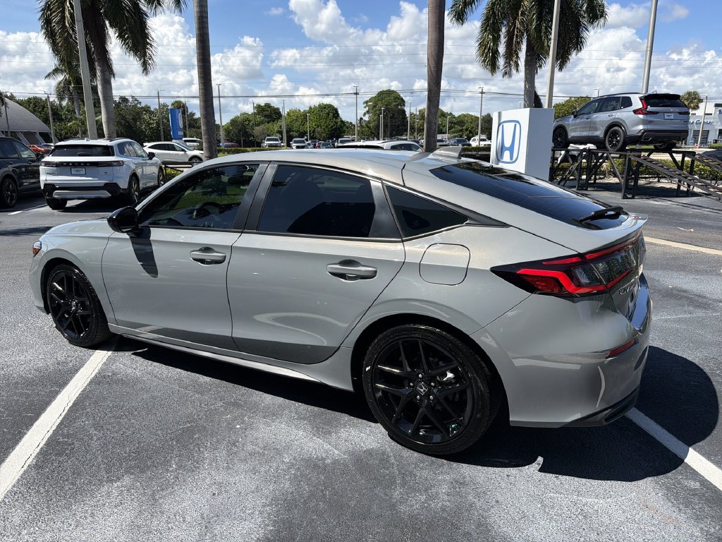 Certified 2025 Honda Civic Sport image 23