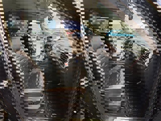 Used 2022 Volkswagen Atlas SEL Premium image 26