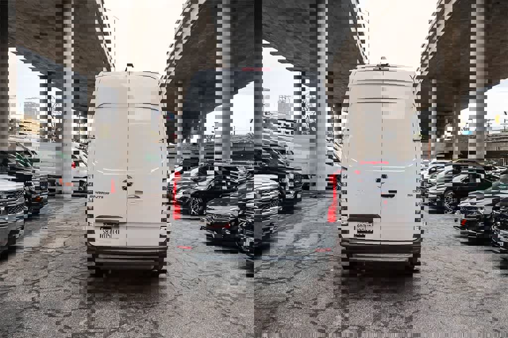 Used 2023 Mercedes-Benz Sprinter 1500 image 7