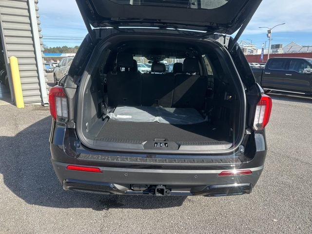 New 2026 Ford Explorer ST-Line RWD image 28