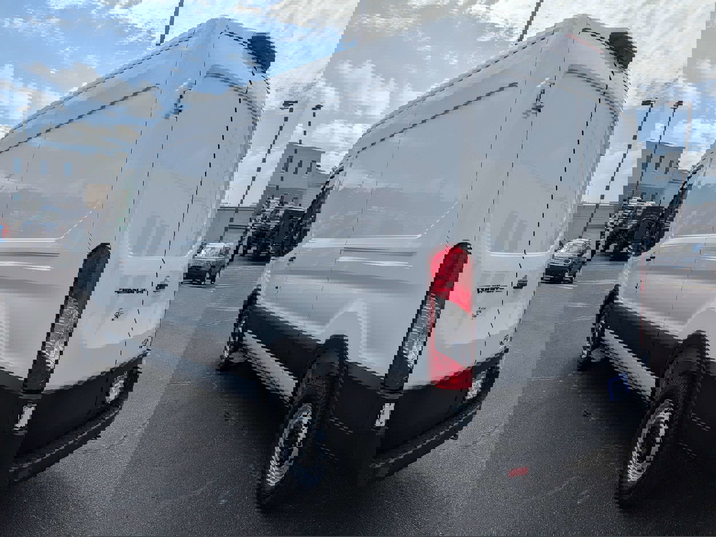 New 2026 Ford Transit 250 148 Medium Roof image 6
