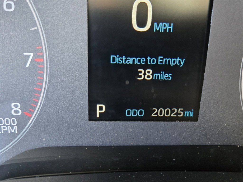 Used 2025 Toyota Corolla LE image 22