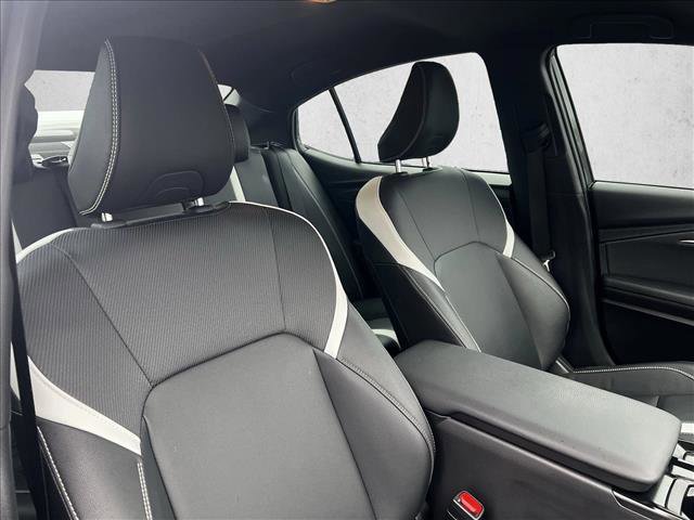 Certified 2025 Toyota Camry SE image 24