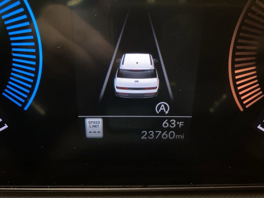 Used 2025 Hyundai Santa Fe XRT image 21