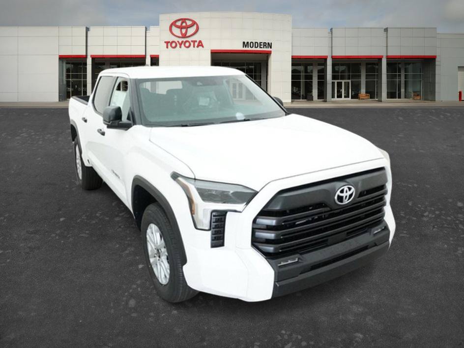 New 2026 Toyota Tundra SR5 RWD image 4