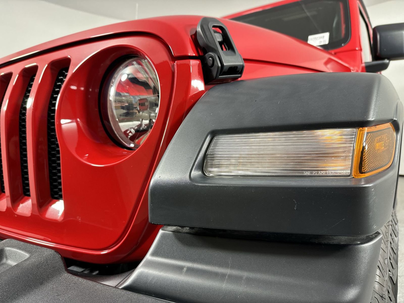 Used 2020 Jeep Wrangler Unlimited Sport image 28